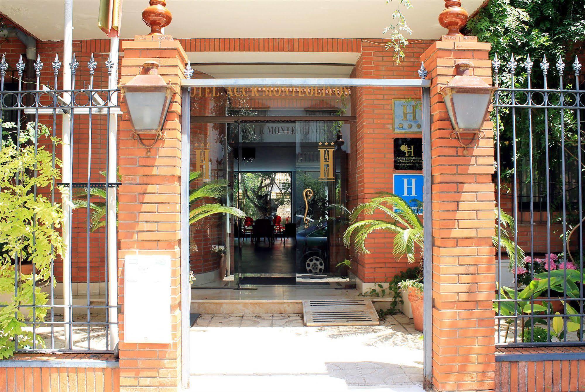 Aacr Hotel Monteolivos Sevilla Exterior foto